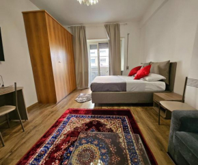 Simone House Rome